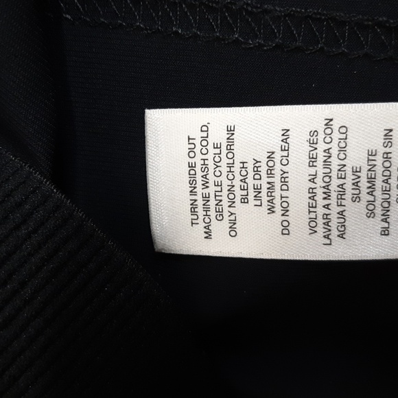 Chico's Fabulously Slimming Splatter Pattern Knit Ankle Pants - Picture 8 of 8